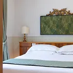 فندق Battibecco